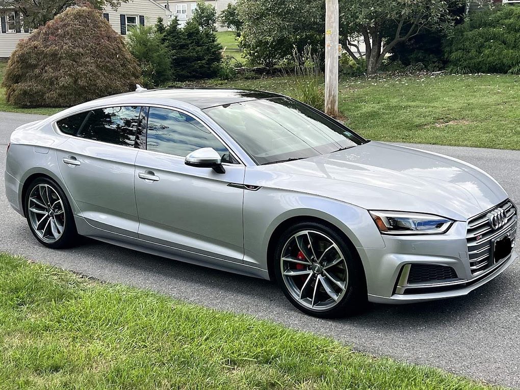 Exterior Detailing services for Audi Sedan